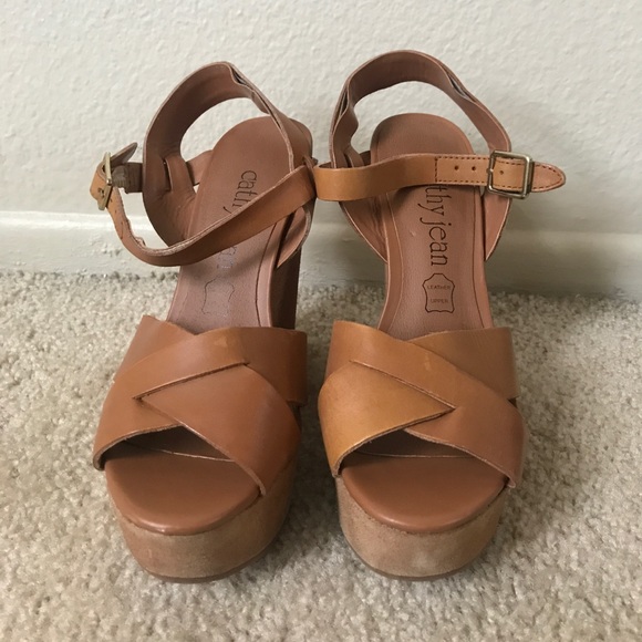 Cognac leather wedges, minimal wear. Like new. - Picture 1 of 3